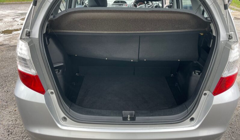 
								Honda Jazz SE I-Vtec (SH10 YKB) full									