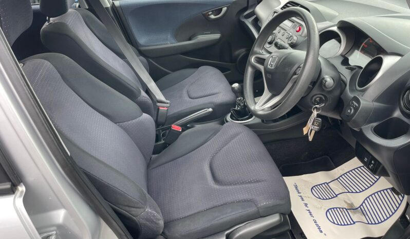
								Honda Jazz SE I-Vtec (SH10 YKB) full									